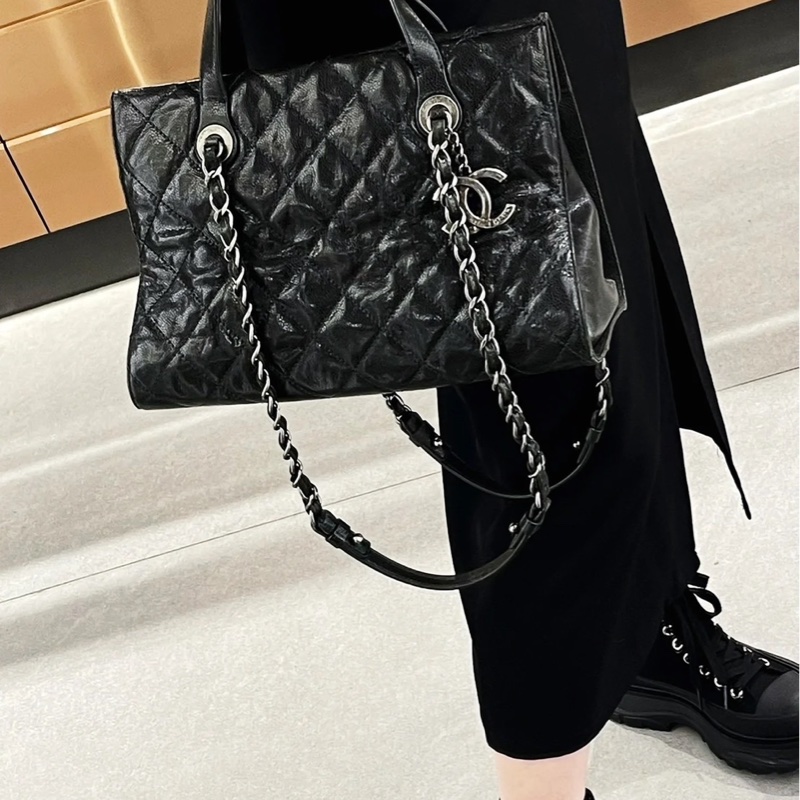 Chanel 黑綠色 荔枝紋牛皮 外縫線 購物袋-1