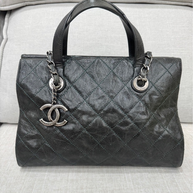 Chanel 黑綠色 荔枝紋牛皮 外縫線 購物袋-4