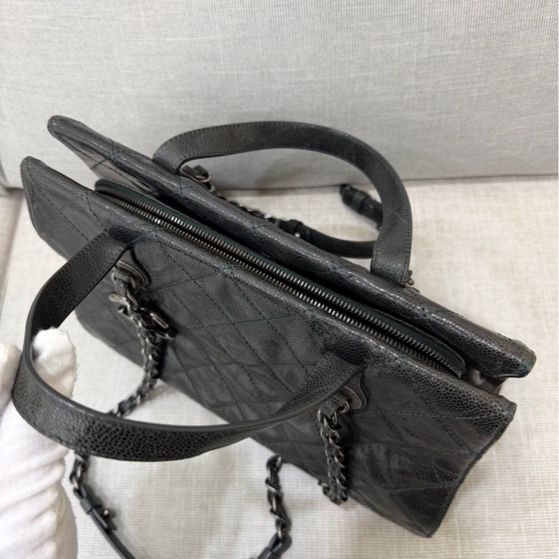 Chanel 黑綠色 荔枝紋牛皮 外縫線 購物袋-11