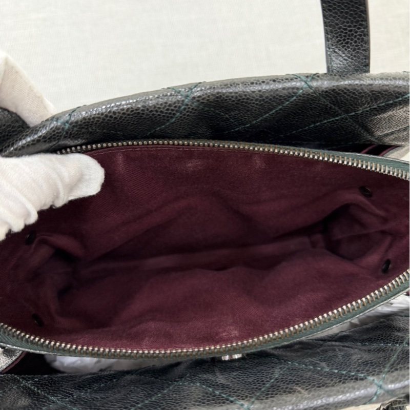 Chanel 黑綠色 荔枝紋牛皮 外縫線 購物袋-29