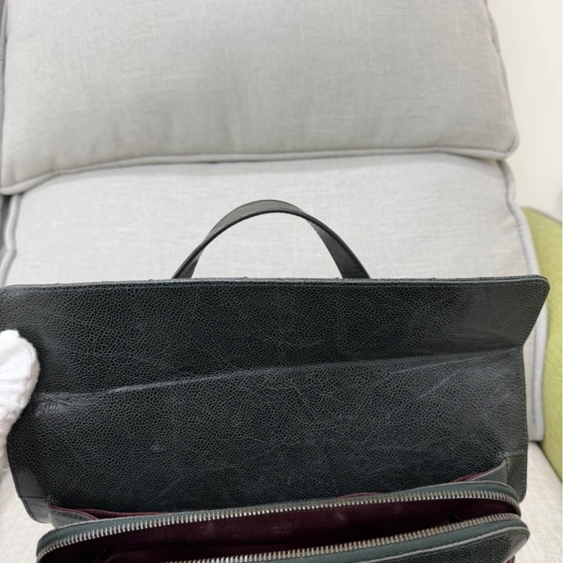 Chanel 黑綠色 荔枝紋牛皮 外縫線 購物袋-49