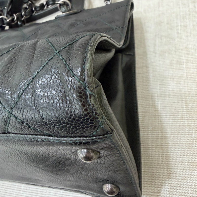 Chanel 黑綠色 荔枝紋牛皮 外縫線 購物袋-63