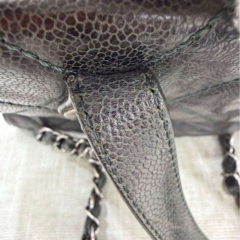 Chanel 黑綠色 荔枝紋牛皮 外縫線 購物袋-70