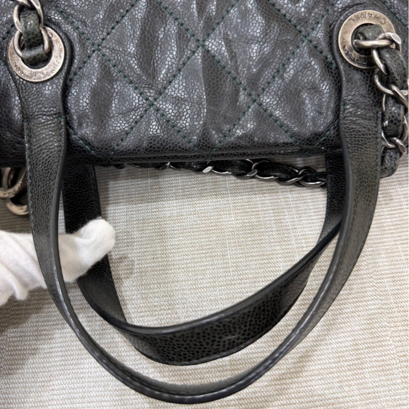 Chanel 黑綠色 荔枝紋牛皮 外縫線 購物袋-76