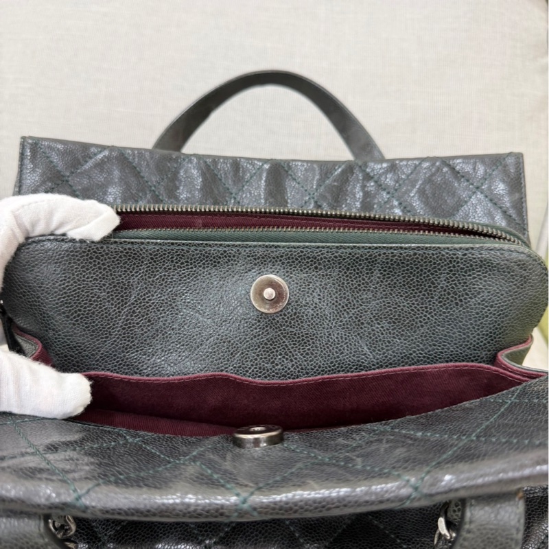 Chanel 黑綠色 荔枝紋牛皮 外縫線 購物袋-91