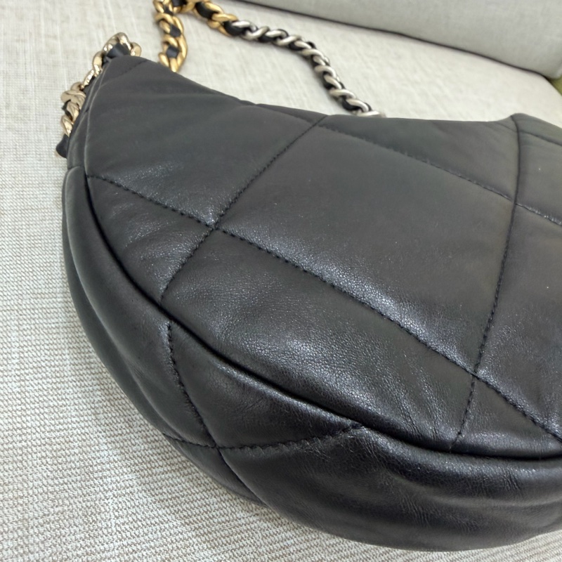 Chane1 24C 19hobo半 月包 腋下包#芯片款#-45