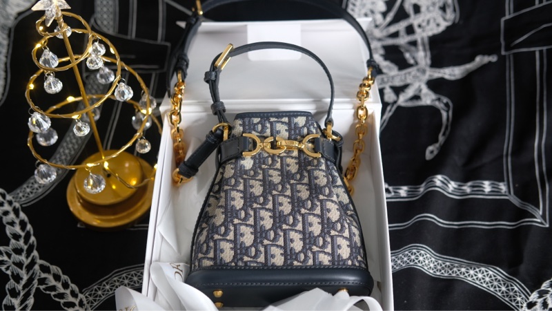 Dior Cest mini 水桶包-0