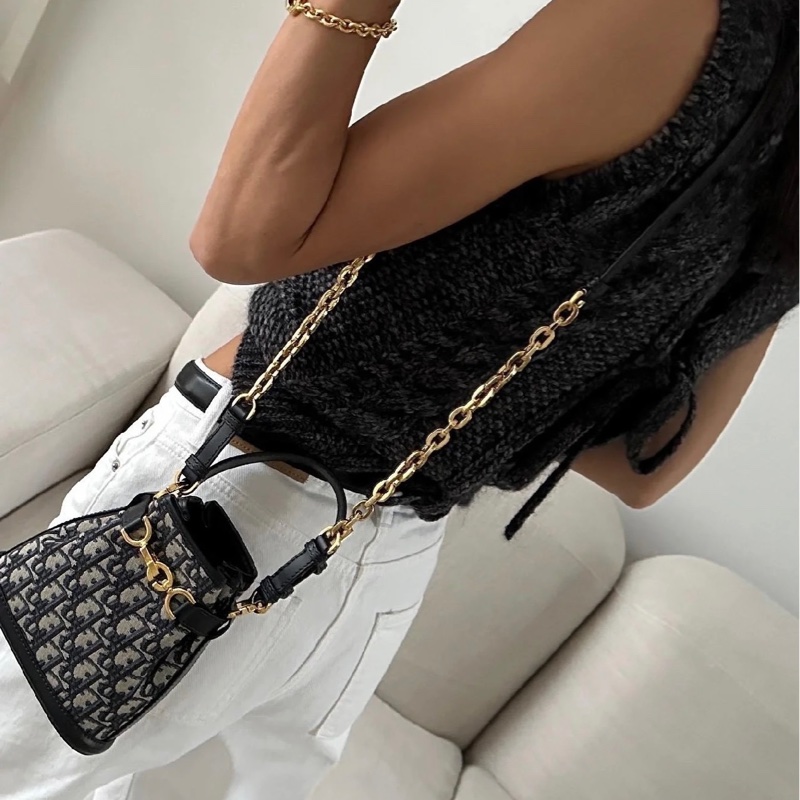 Dior Cest mini 水桶包-3