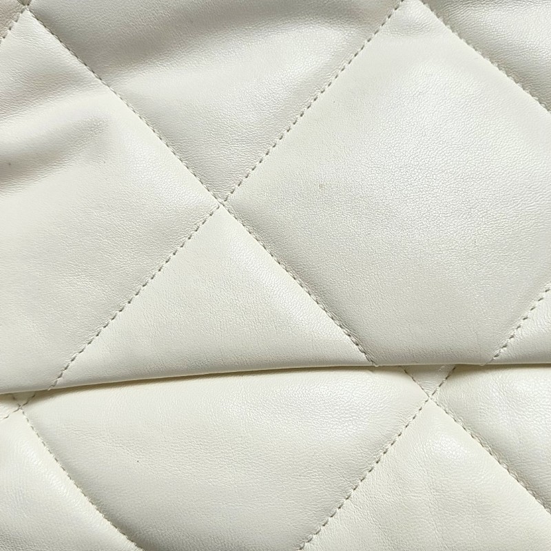 CHANEL CHANEL 19 大號 白色羊皮菱格紋絎縫斜挎包手提包單肩包 金色銀色釘色五金 晶片款-13