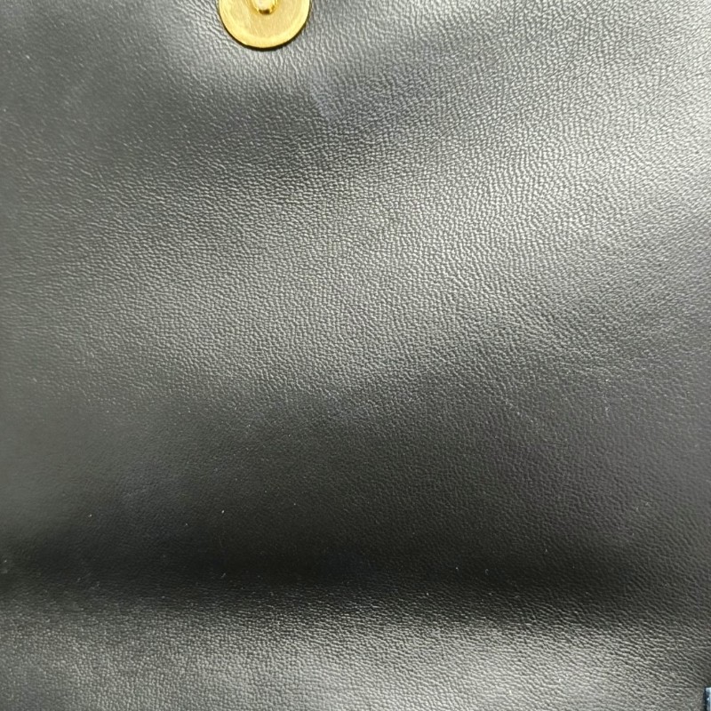 BURBERRY Lola 小號 黑色羊皮絎縫斜挎包 金色五金-8