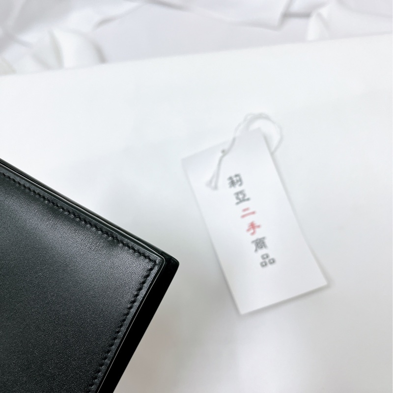 莉亞精品♡YSL 453276 對開短夾 黑銀 二手-9