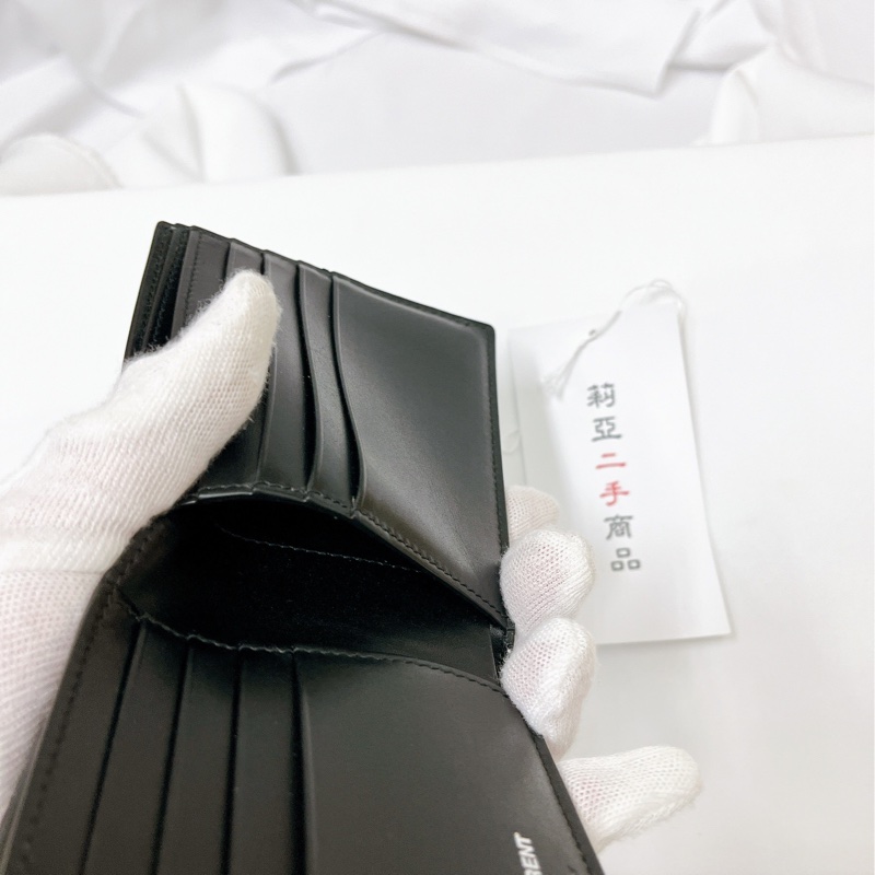 莉亞精品♡YSL 453276 對開短夾 黑銀 二手-15
