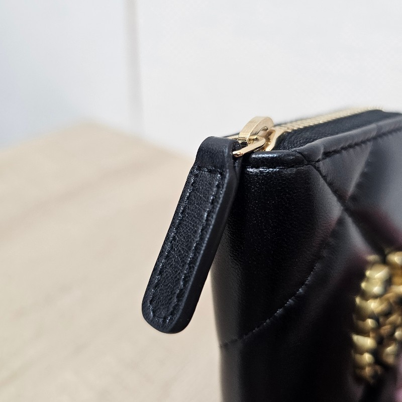 [品況極新❣️現貨不用等] Chanel黑菱格19系列拉鏈零錢卡包-9