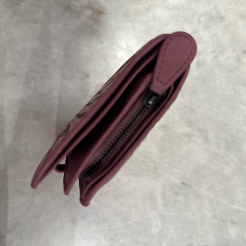 BOTTEGA VENETA 經典中夾 溫柔浪漫粉紫色-13