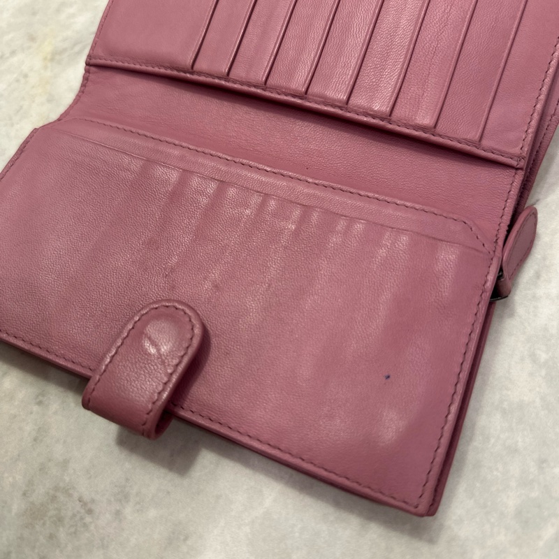 BOTTEGA VENETA 經典中夾 溫柔浪漫粉紫色-16