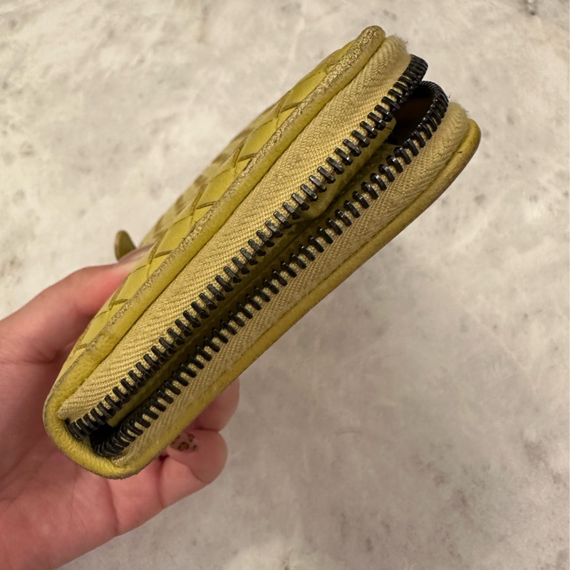 BOTTEGA VENETA 編織小牛皮拉鍊長夾 檸檬黃-14