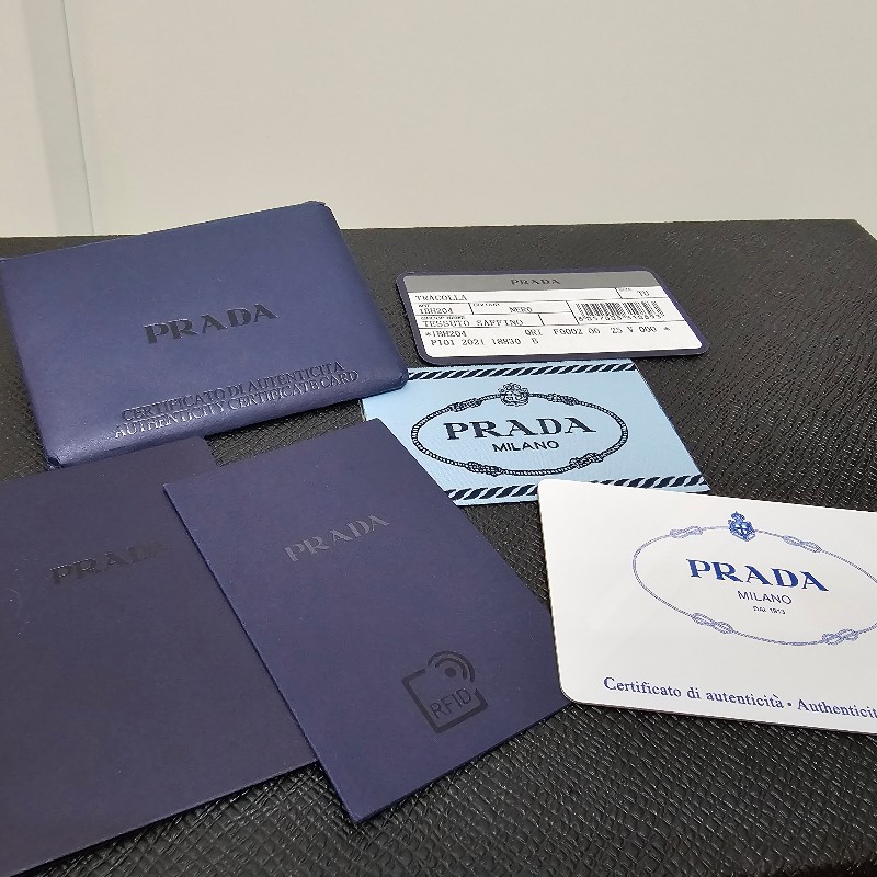 ＜日本購入＞Prada 三合一 Prada Re-Edition 2005 再生尼龍銀扣肩背兩用袋-33