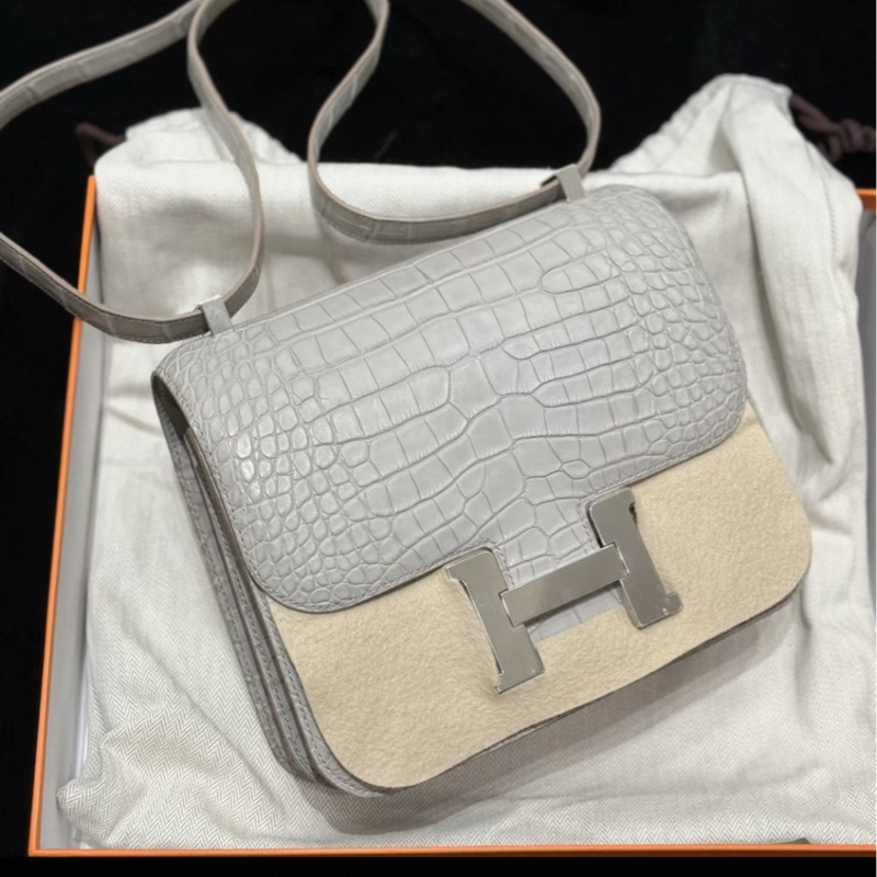 有票和証🩷 Hermes constance 康康24 珍珠灰 霧面鰐魚銀扣 D刻 99新-0