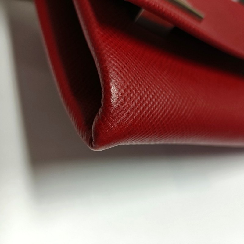 PRADA紅色牛皮十字紋斜挎包單肩包
銀色五金-9