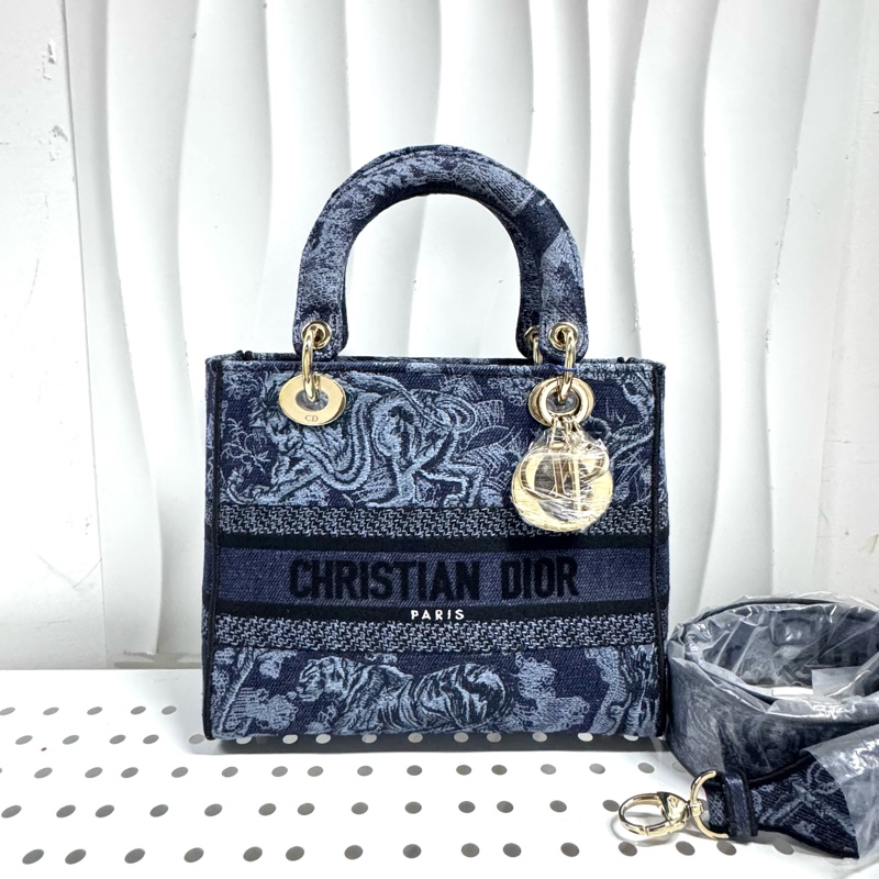 Christian Dior 迪奧戴妃Lady D-Lite刺繡中號-0
