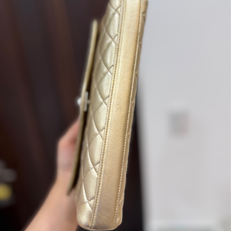 CHANEL 香奈兒 VINTAGE coco 金色 銀釦 皮夾 手拿包 手提包 晚宴包-11