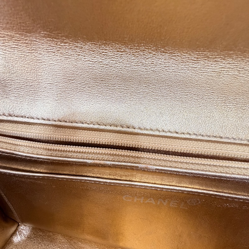 CHANEL 香奈兒 VINTAGE coco 金色 銀釦 皮夾 手拿包 手提包 晚宴包-18