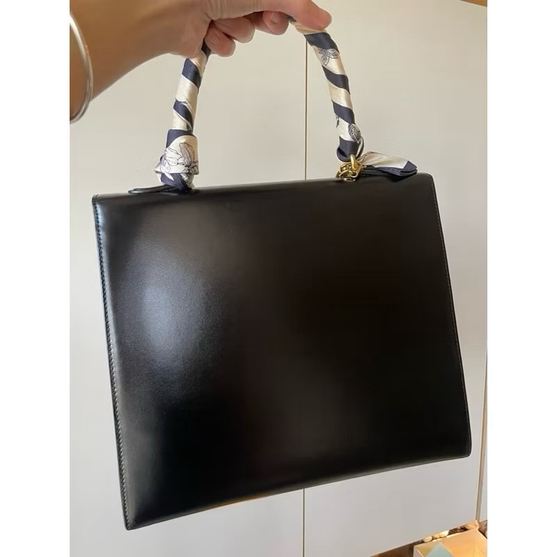 old Celine Toggle clasp chain handbag Vintage 稀有絕版黑金練凱莉經典手提包-4