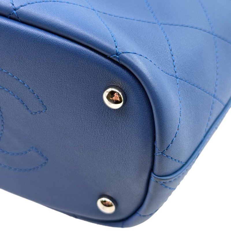 ［2246］香奈兒 Chanel Hippie 水桶包 深藍色 小牛皮 中號-14