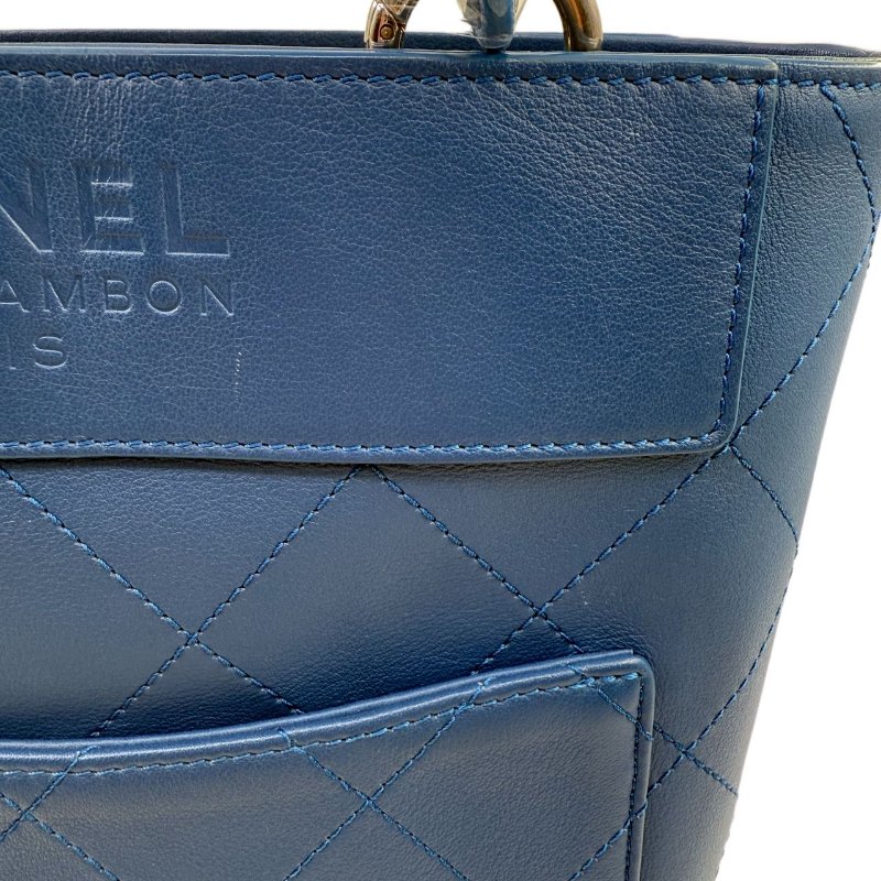 ［2246］香奈兒 Chanel Hippie 水桶包 深藍色 小牛皮 中號-18