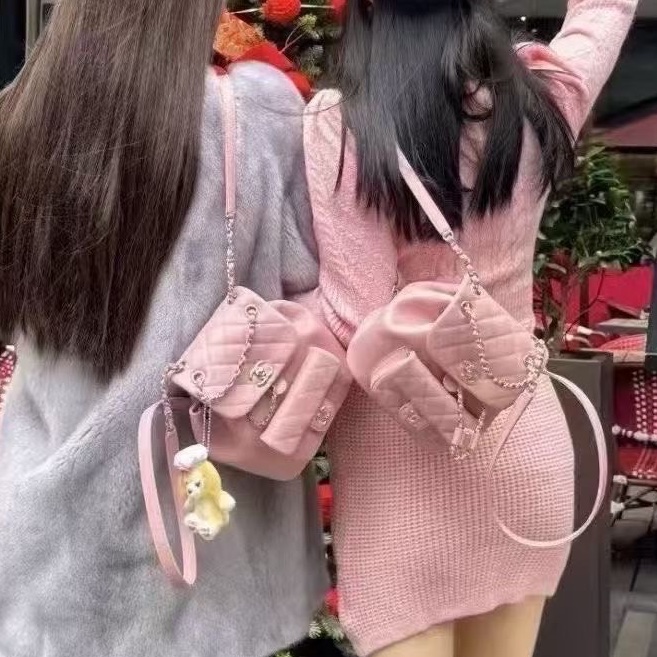 全新大全配🈶️25年購證❤️#香奈兒 #櫻花粉 牛皮 #乾燥玫瑰粉 #duma #雙肩包-1