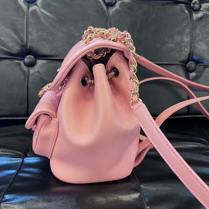 全新大全配🈶️25年購證❤️#香奈兒 #櫻花粉 牛皮 #乾燥玫瑰粉 #duma #雙肩包-8