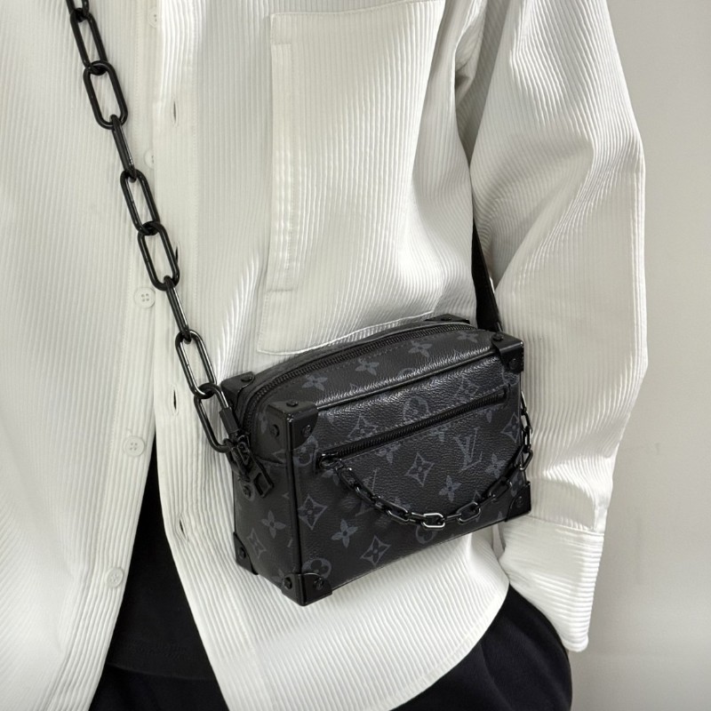 LV Soft trunk 最熱門的小號黑武士黑花軟盒子鏈條包斜背包肩背包-2