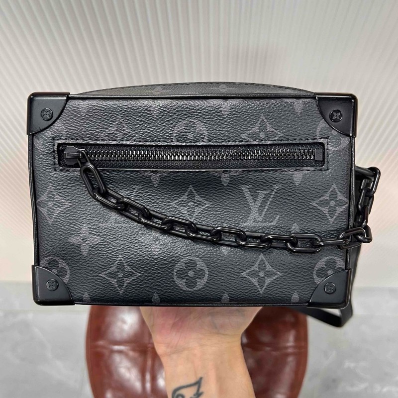 LV Soft trunk 最熱門的小號黑武士黑花軟盒子鏈條包斜背包肩背包-5
