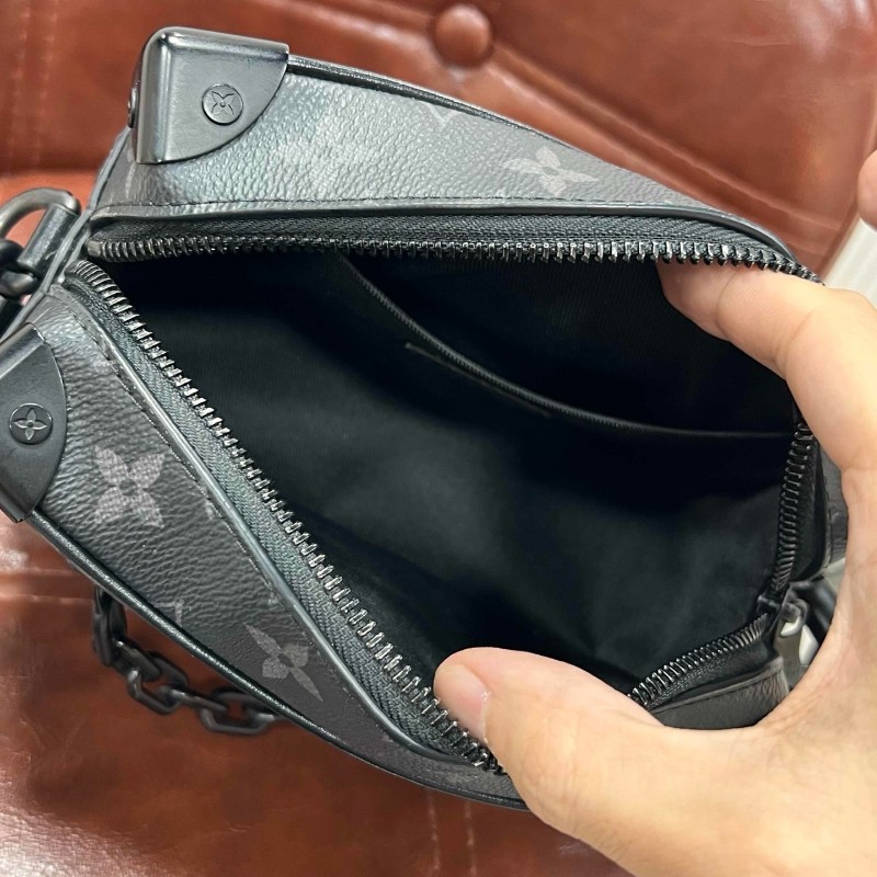 LV Soft trunk 最熱門的小號黑武士黑花軟盒子鏈條包斜背包肩背包-20