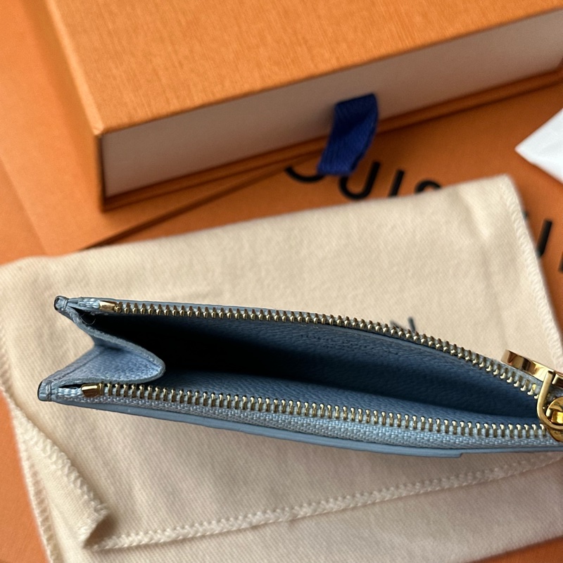 Lv Romy系列寶寶藍卡夾零錢包、短夾-11