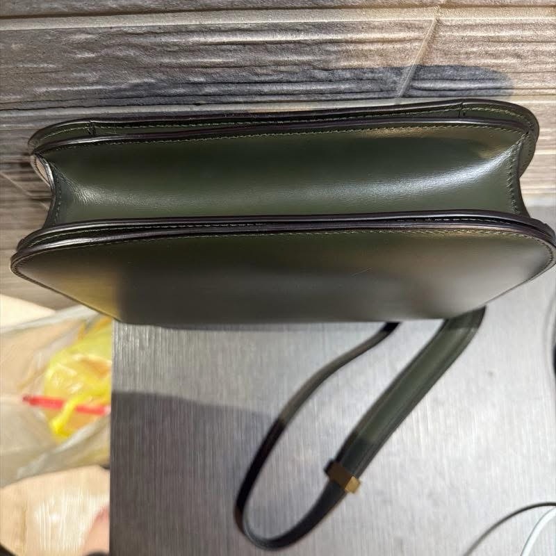 CELINE Classic Box 中號 橄欖綠-4
