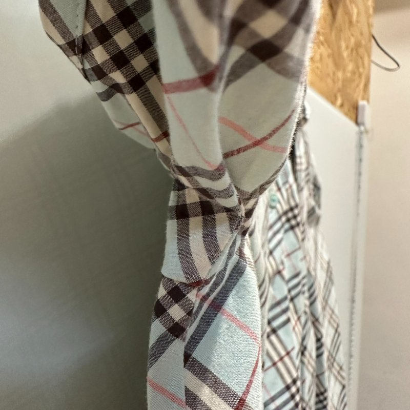 【美收精品】BURBERRY 紅綠色格紋襯衫 4-170【隔月月中將轉賣至日本 上架期限30天】-4