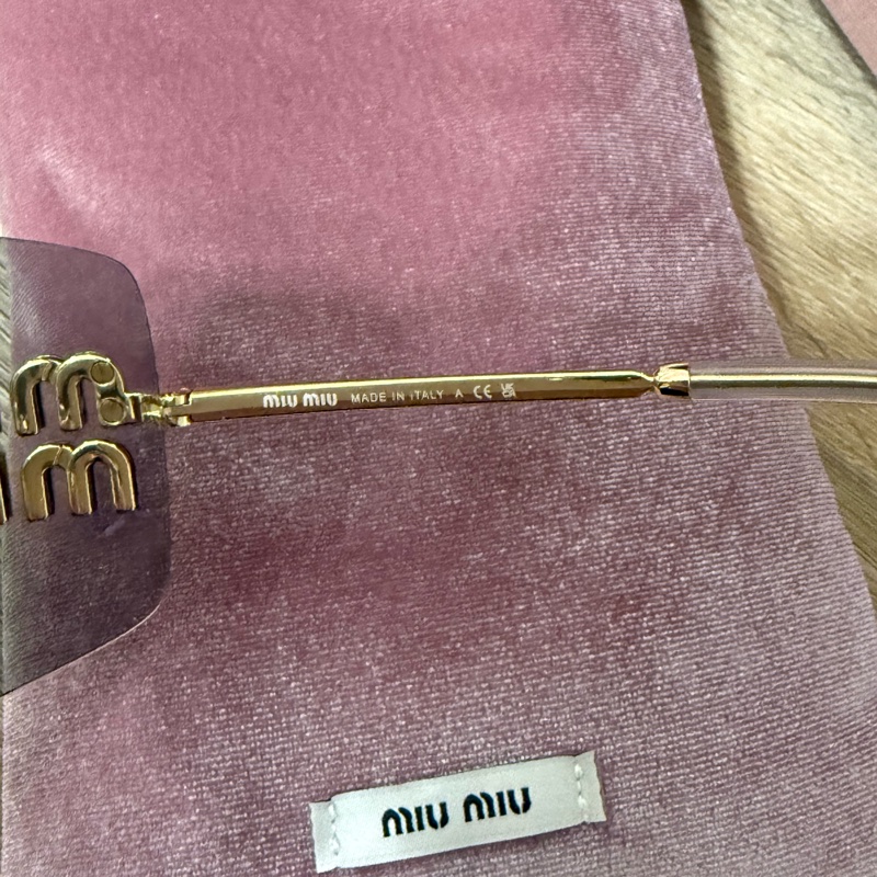 miumiu 張員英同款墨鏡-2