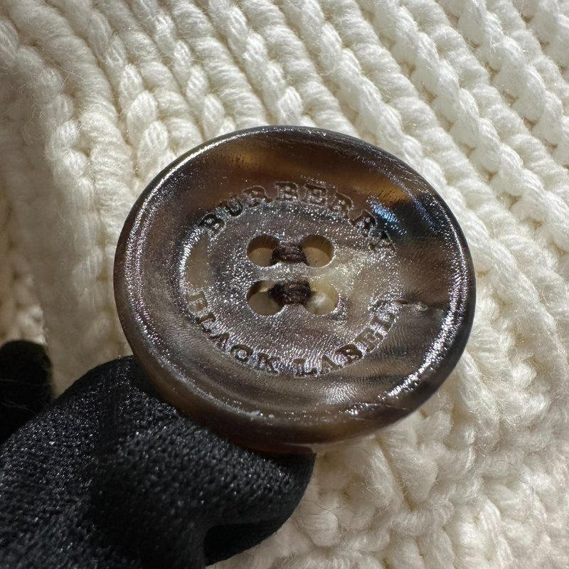 【美收精品】BURBERRY 白色針織毛衣 4-174【隔月月中將轉賣至日本 上架期限30天】-8