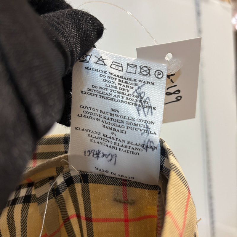 【美收精品】BURBERRY 茶色格紋長褲 4-189【隔月月中將轉賣至日本 上架期限30天】-9