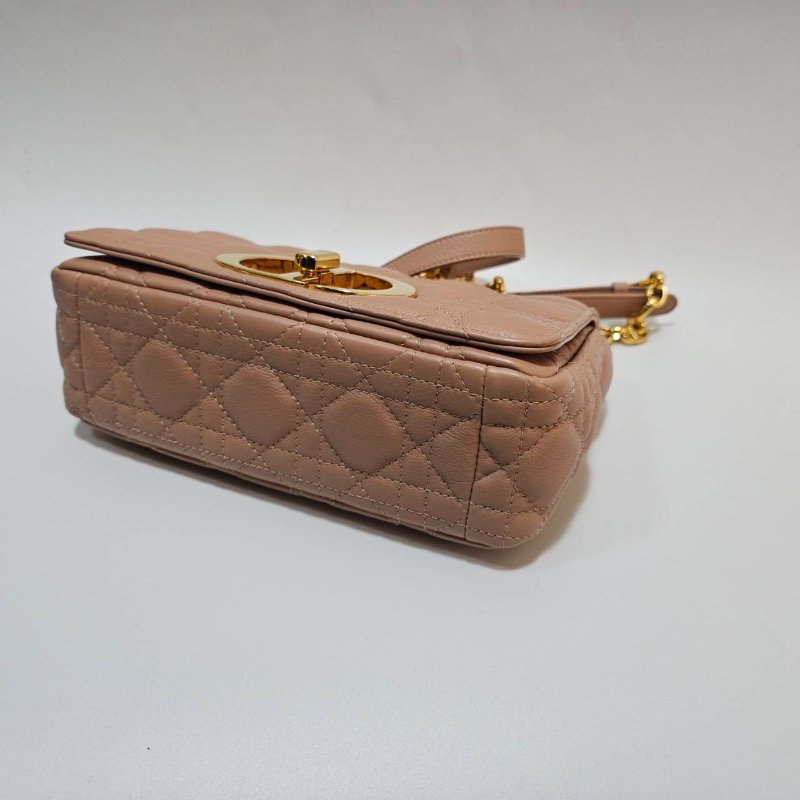 Dior 胭脂粉牛皮Caro小號肩斜背包M9241UWHC-6