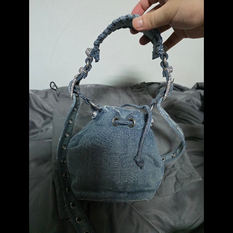 [全新]Balenciaga 巴黎世家 Le cagole 牛仔鉚釘水桶包-1