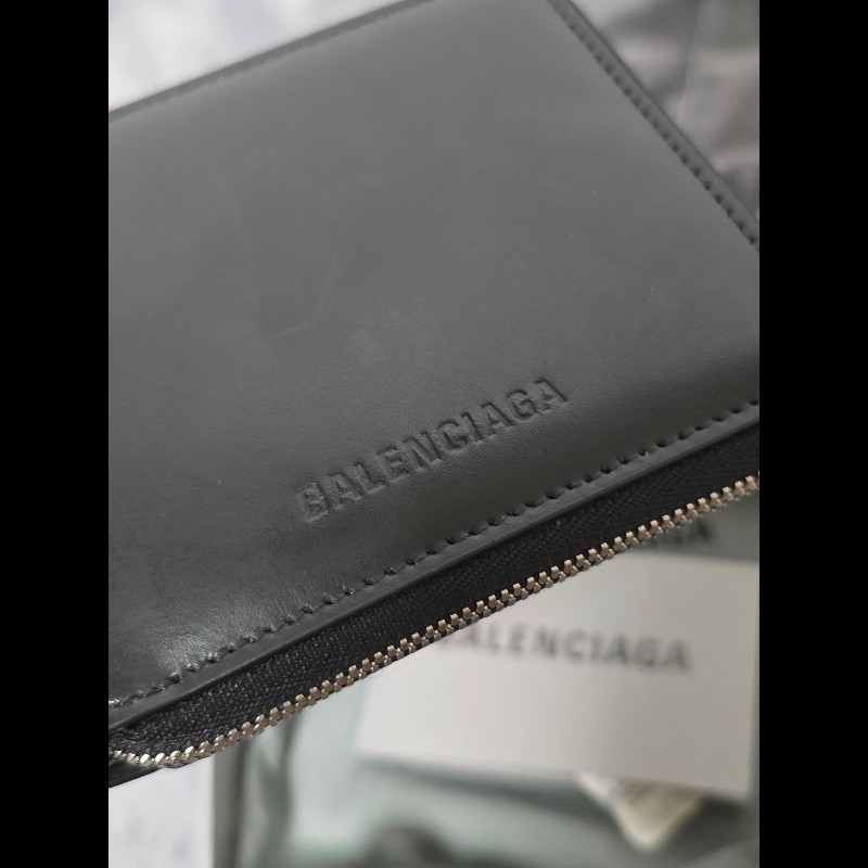 [全新]Balenciaga 巴黎世家 黑色拉鍊短夾附掛繩-4