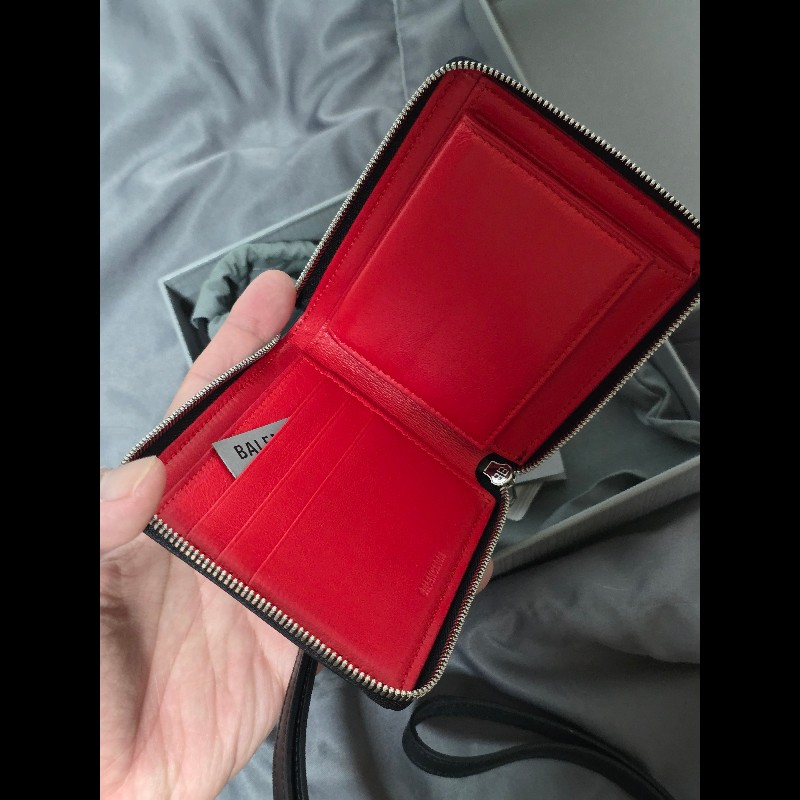 [全新]Balenciaga 巴黎世家 黑色拉鍊短夾附掛繩-5