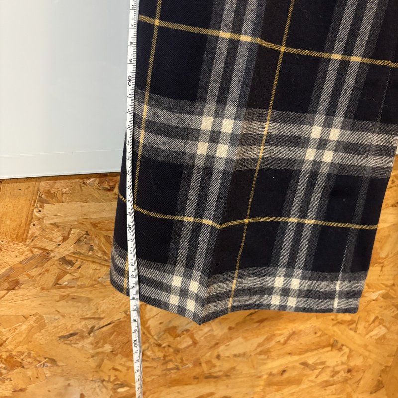 【美收精品】BURBERRY 藍白黃色格紋長褲 4-193【隔月月中將轉賣至日本 上架期限30天】-11