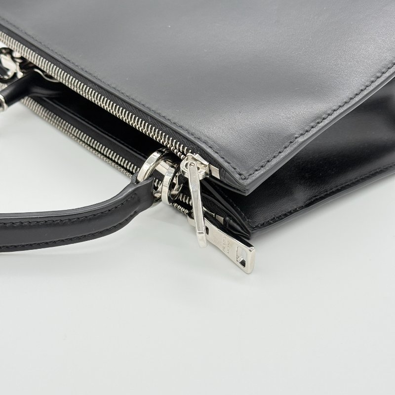 【CP 精選🌟小編推薦】Prada 普拉達 Saffiano 黑色 牛皮 銀扣 肩背袋 肩帶小包（可以拆卸）三合一 斜挎包 單肩包 手提包-12