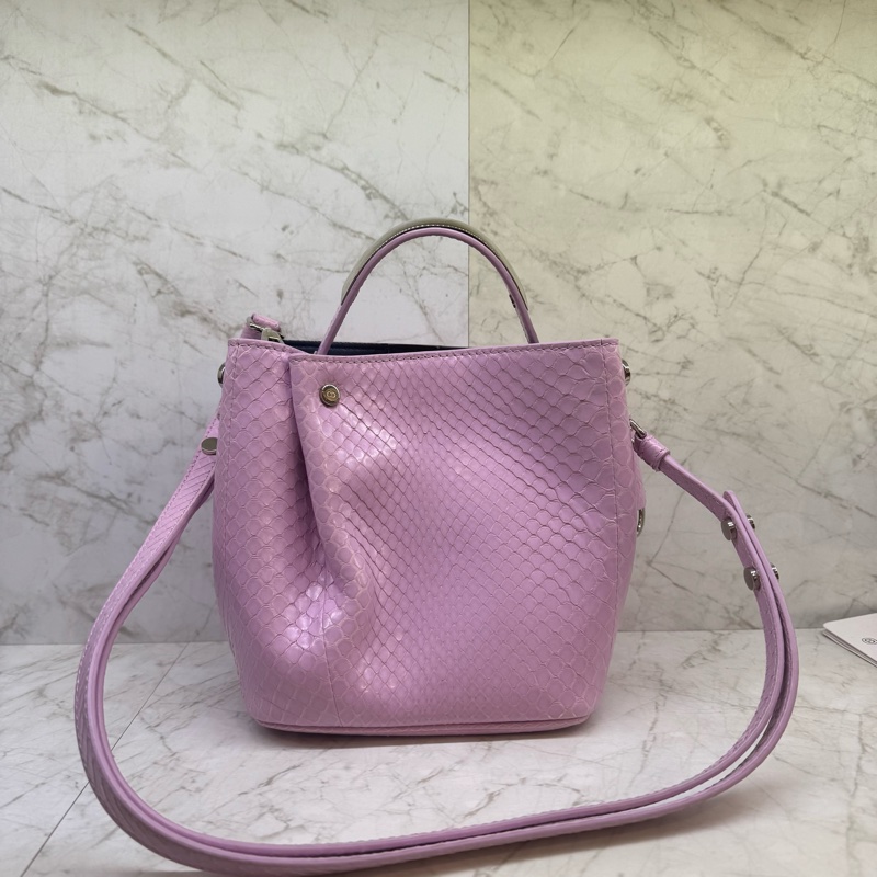 DIOR粉色蟒蛇皮內拚藍水桶兩用包-0