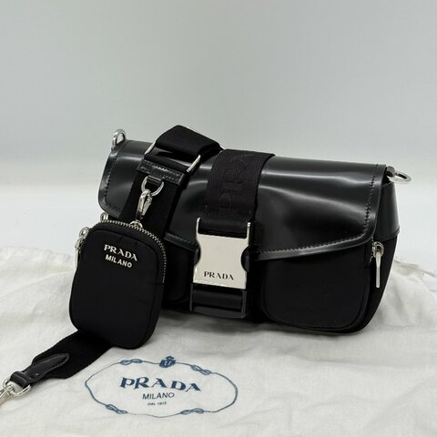 Prada 普拉達 黑色牛皮 黑色尼龍 降落傘 三合一 郵差包 斜挎包 單肩包（肩帶小包可以拆卸 ）