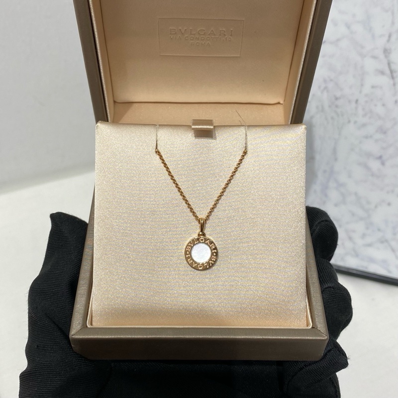 Bvlgari 白母貝18K金雙面圓餅項鍊 18年 編碼MRH1Y3-0
