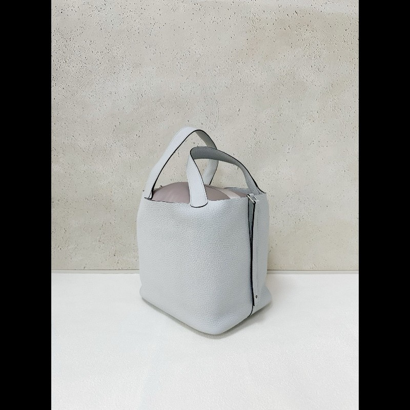 Hermes picotin 22 
聖杯藍銀扣-2